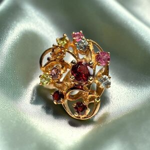 10K Gold- VINTAGE- Natural Multi Gemstone Rainbow Freeform Ring  sz 7- 4g